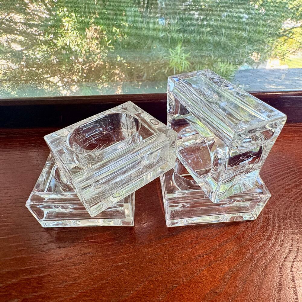 Vintage Two’s Company Lucite Napkin Rings Bud Vases Set of 4 Clear Acrylic